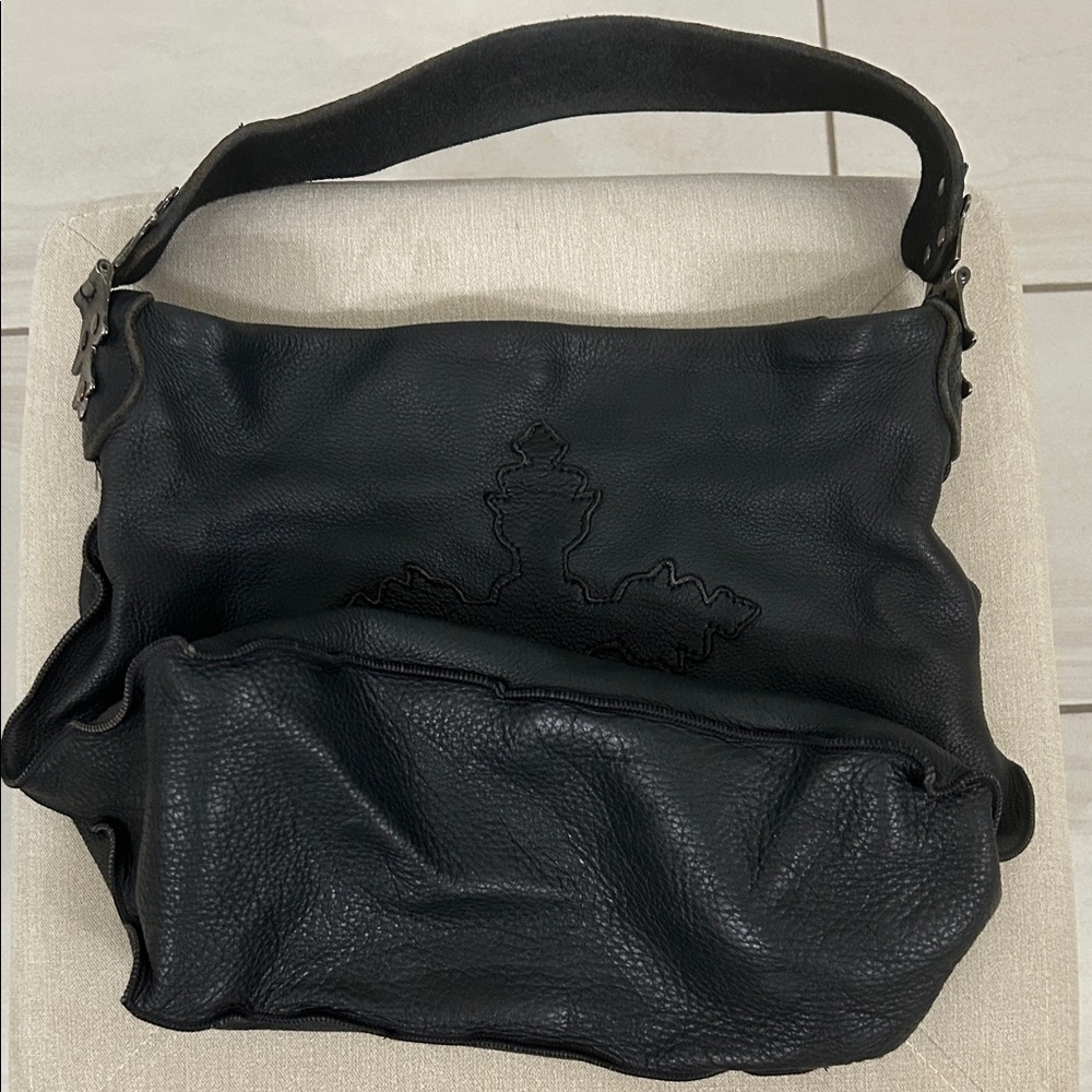Tylie Malibu Leather Bag - Picture 7 of 10